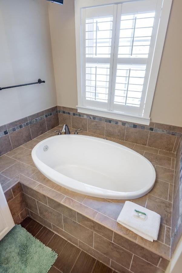 114 W Huron - Sand Castle - Saltwater Pool - Heated Upon Request Folly Beach Extérieur photo